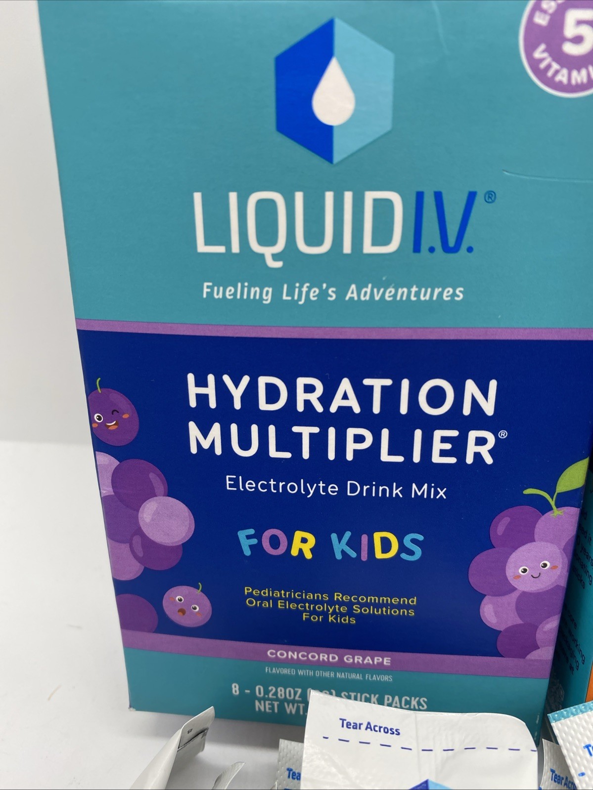 (72) Liquid I.V. Hydration Multiplier Immune Drink Mix Punch & Grape COMBINESHIP