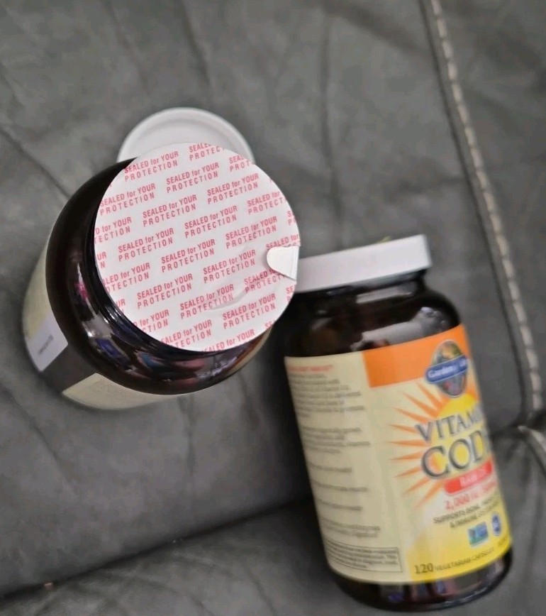 Garden of Life Vitamin Code Raw D3 2,000 Iu (2x 120 VEG CAPS=240) EXP 06/26