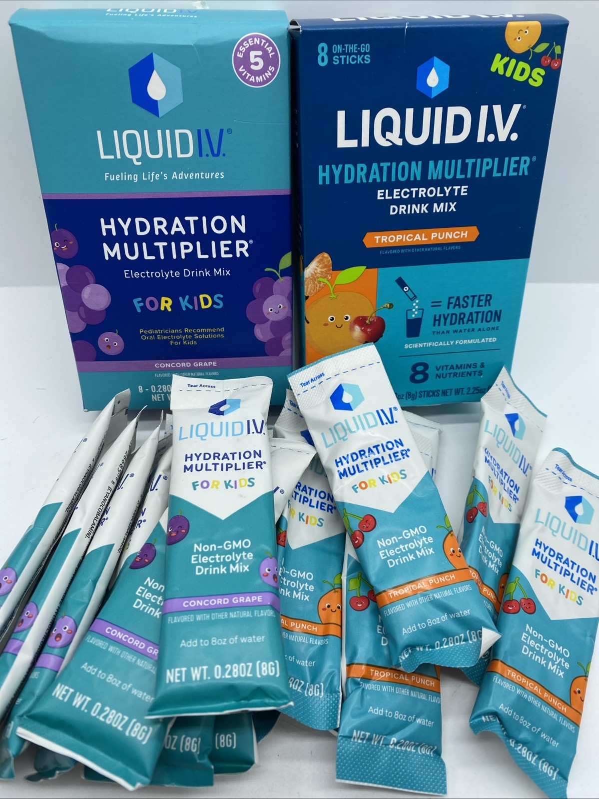 (72) Liquid I.V. Hydration Multiplier Immune Drink Mix Punch & Grape COMBINESHIP