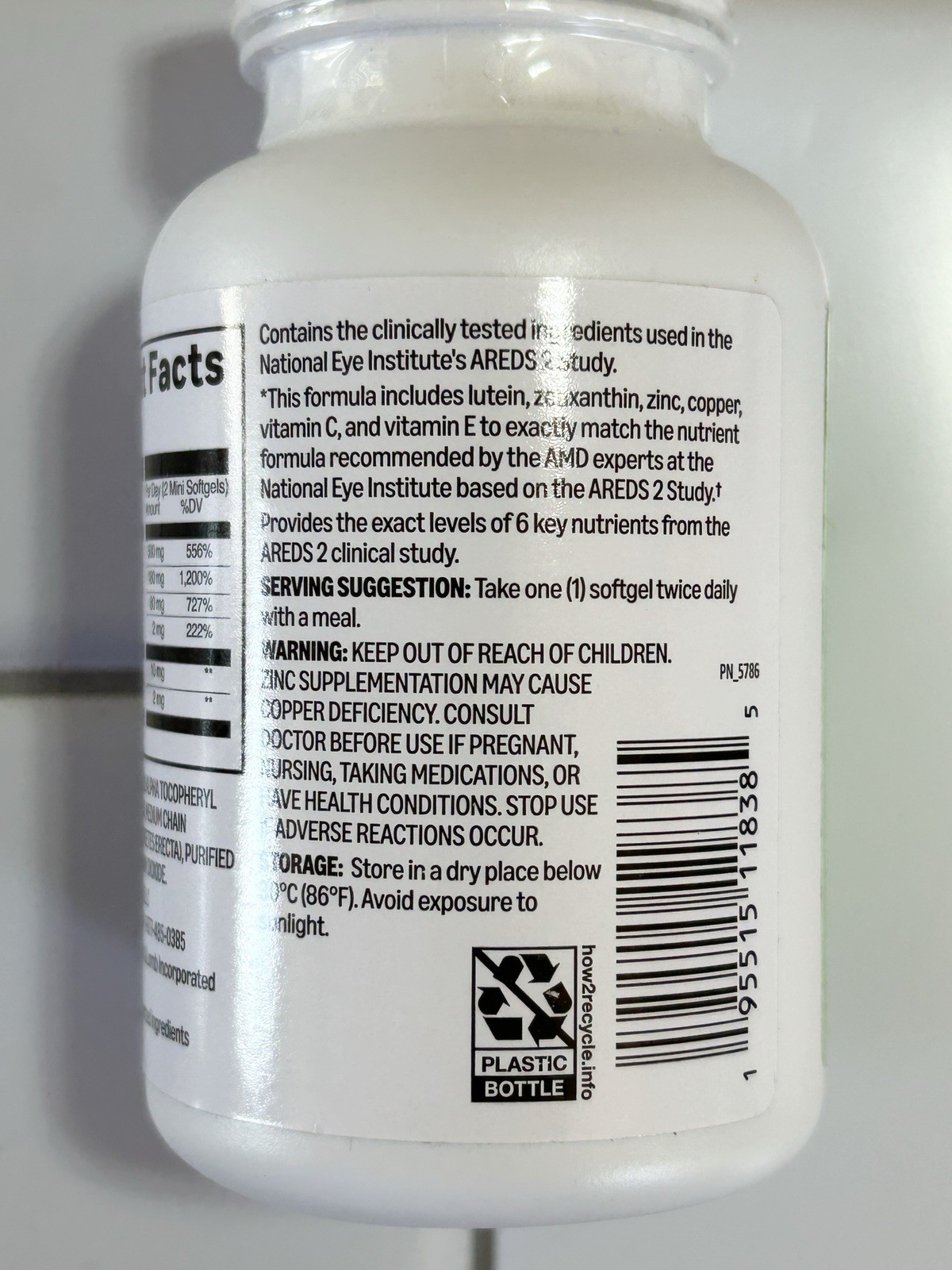 Amazon Basics AREDS 2 Eye Health 120 Softgels Lutein Zeaxanthin Exp 09/2027