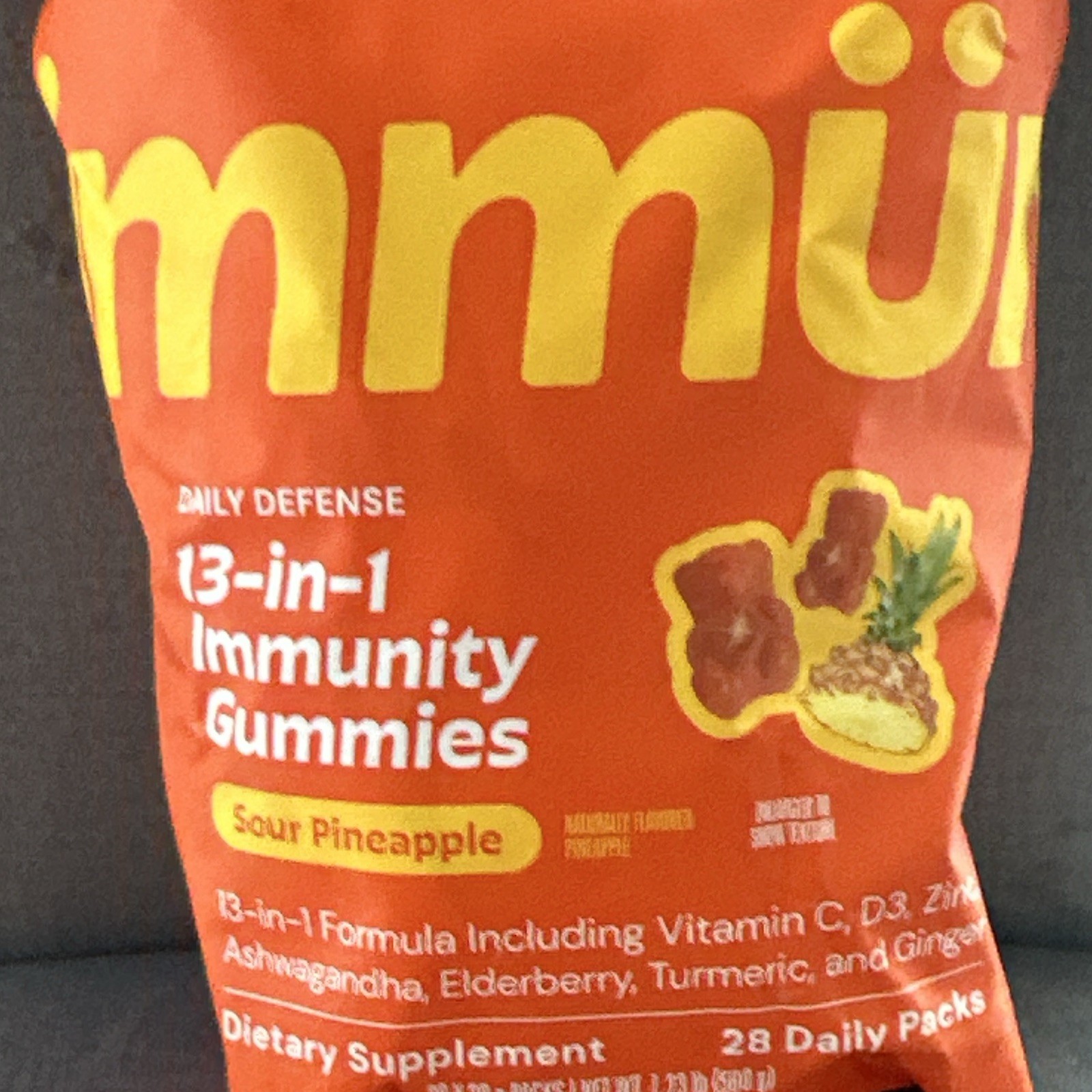 immün Daily Defense 13-in-1 Immune Support Gummies Sour Pineapple 28 Packs