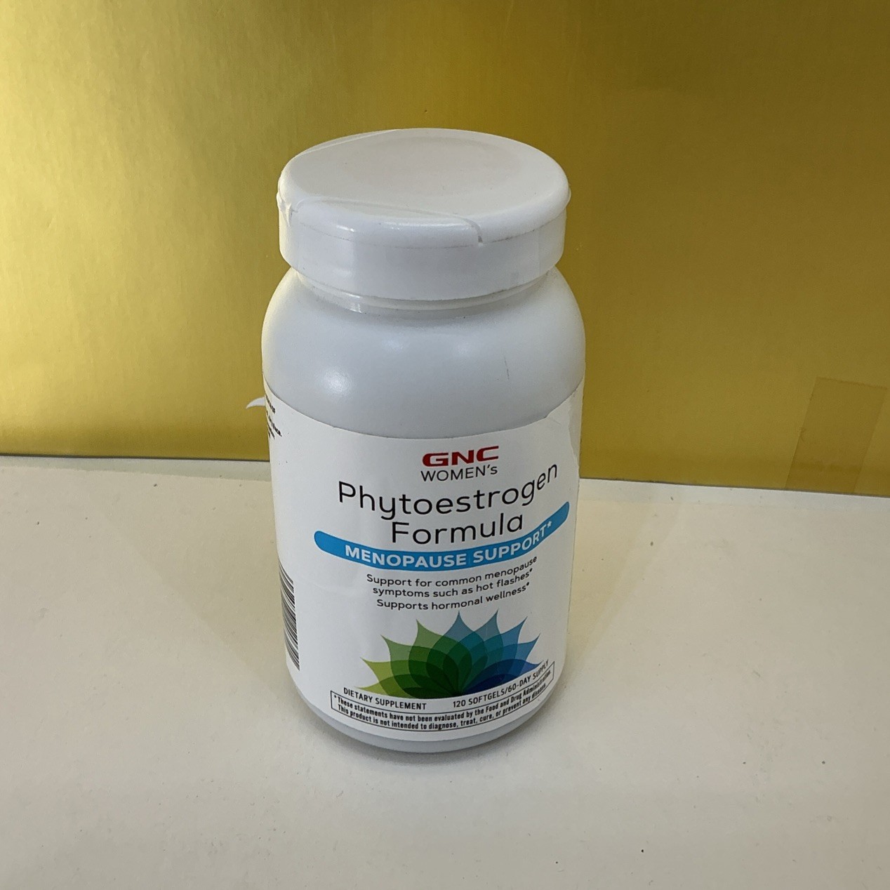 GNC Women’s Phytoestrogen Formula Menopause Support 120 Softgels Exp. 01/28