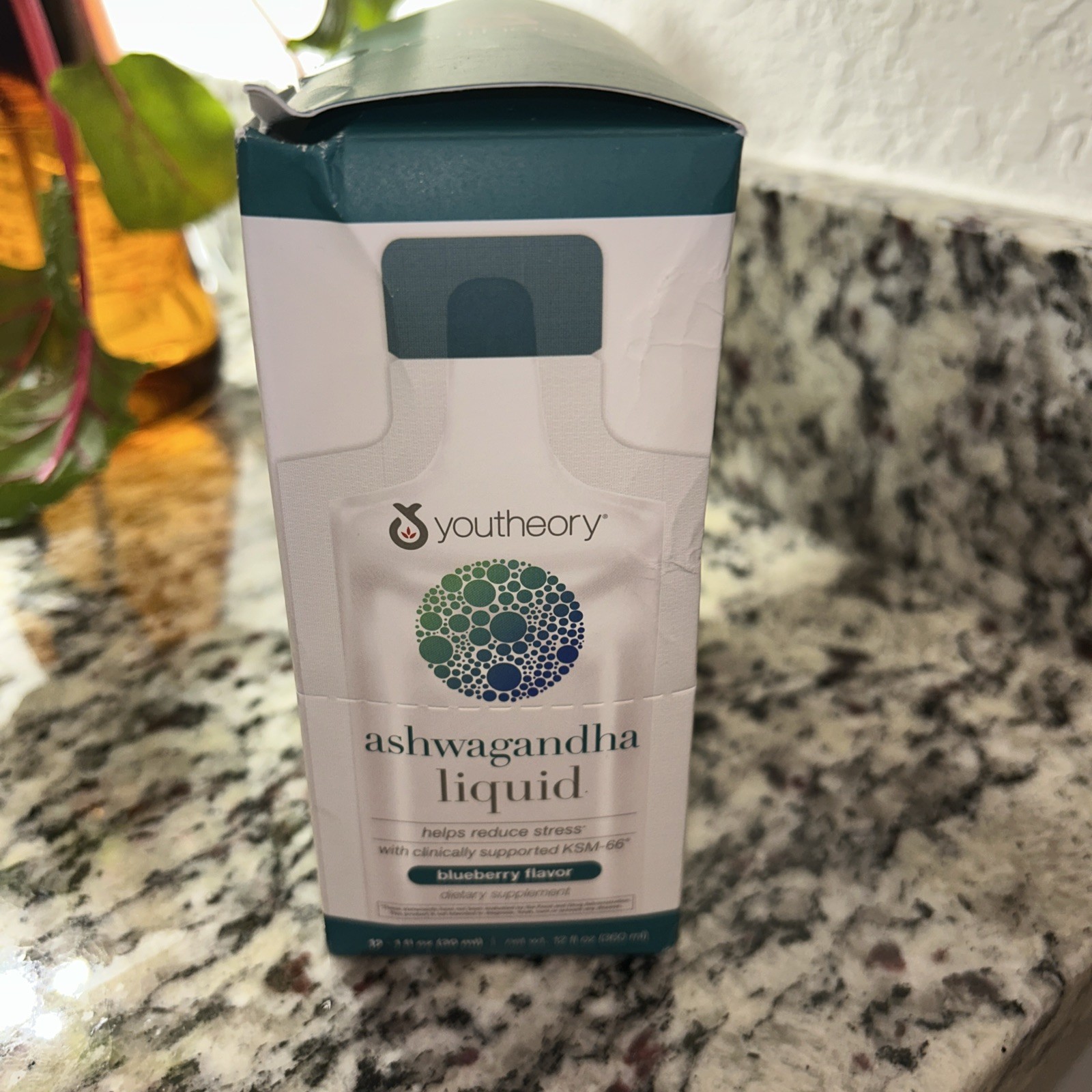 Youtheory Ashwagandha Liquid Stress Relief Blueberry 12 Packets Ex 7/2027