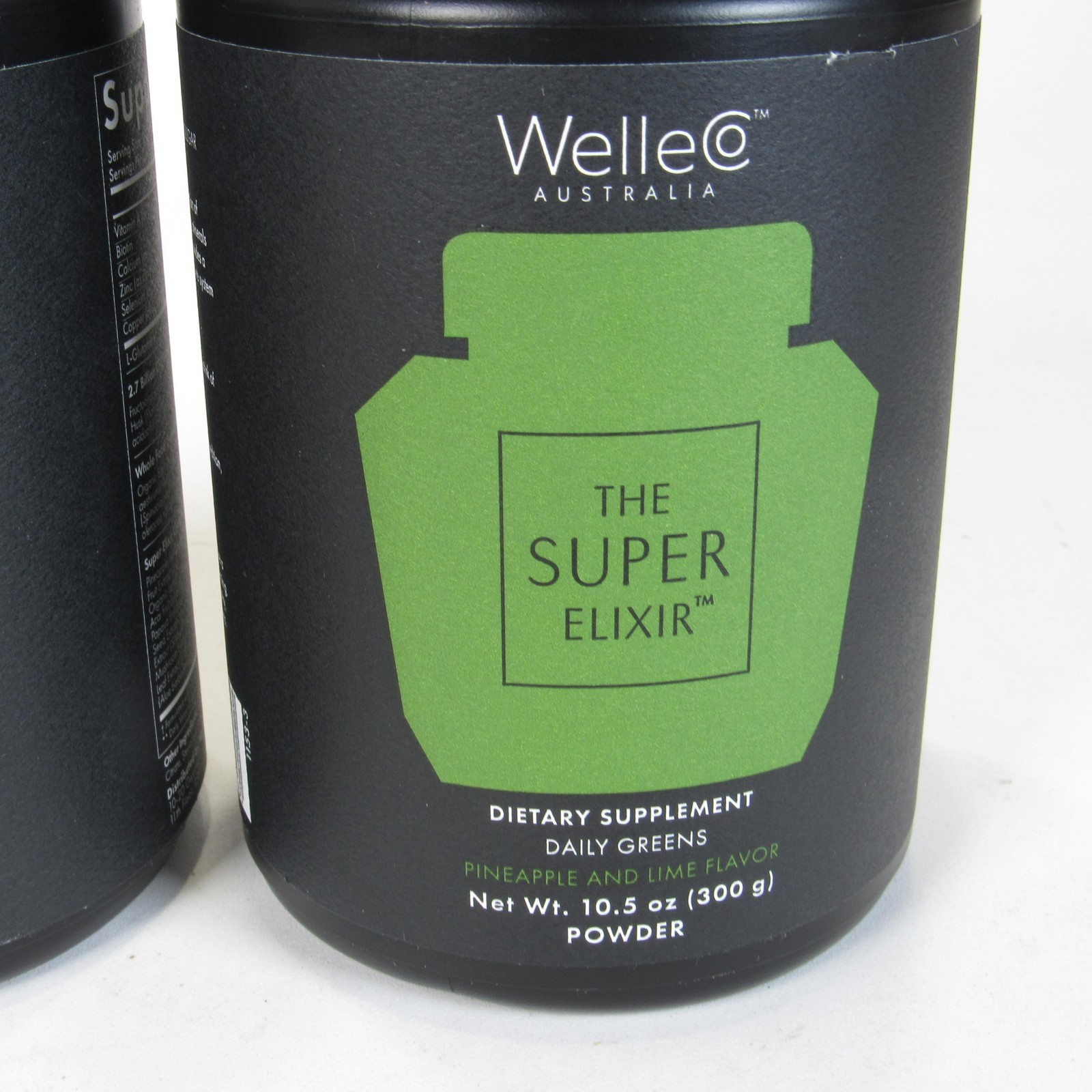 WelleCo Super Elixir Daily Greens Powder 10.5oz Pineapple Lime Vegan 2pk