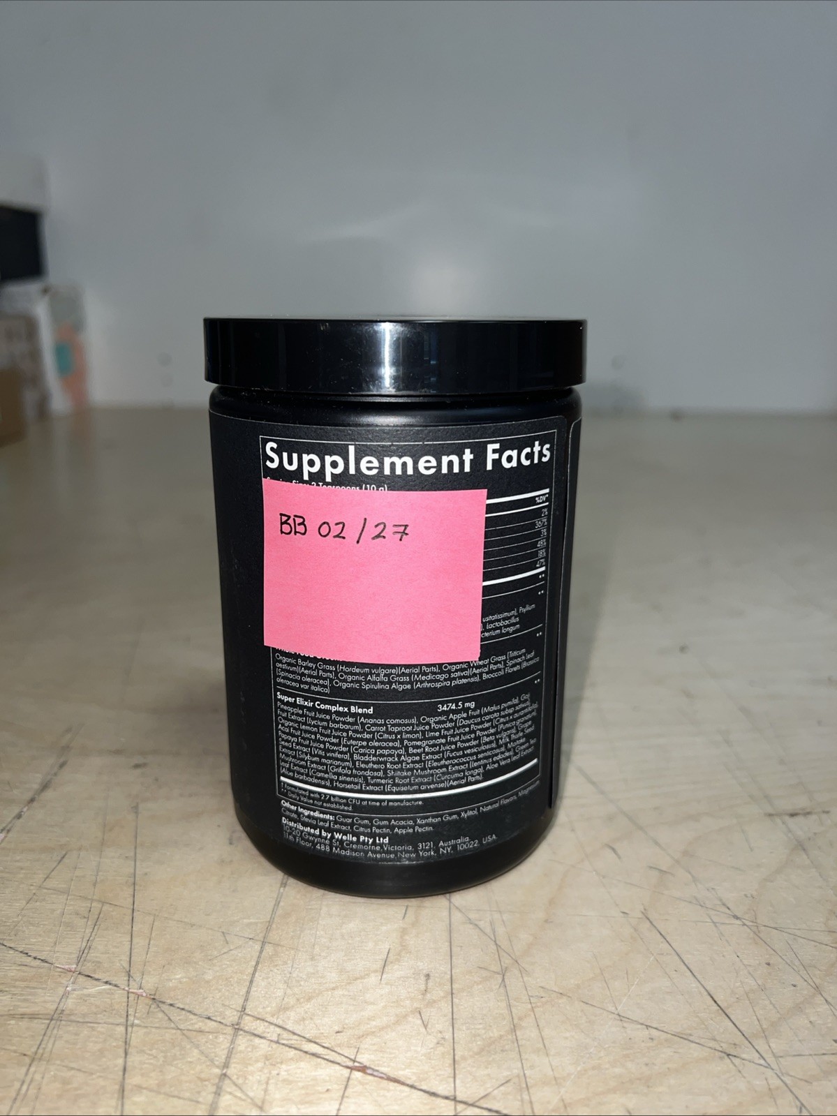 WelleCo The Super Elixir Daily Greens 10.5oz Powder Pineapple Lime NEW Exp 2/27