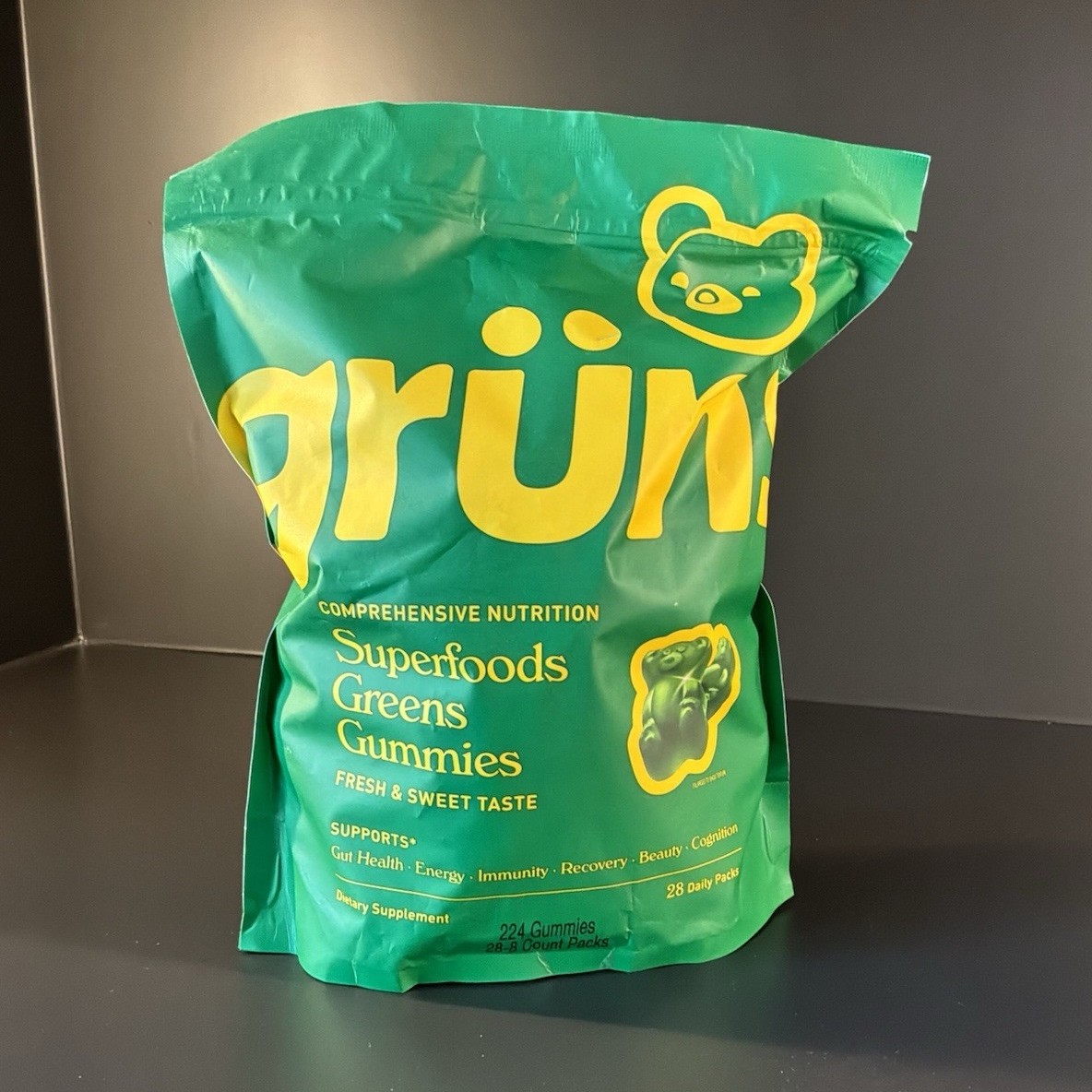 grüns Superfood Greens Gummies 224ct Vegan Gluten Free Fresh & Sweet Exp 12/2026