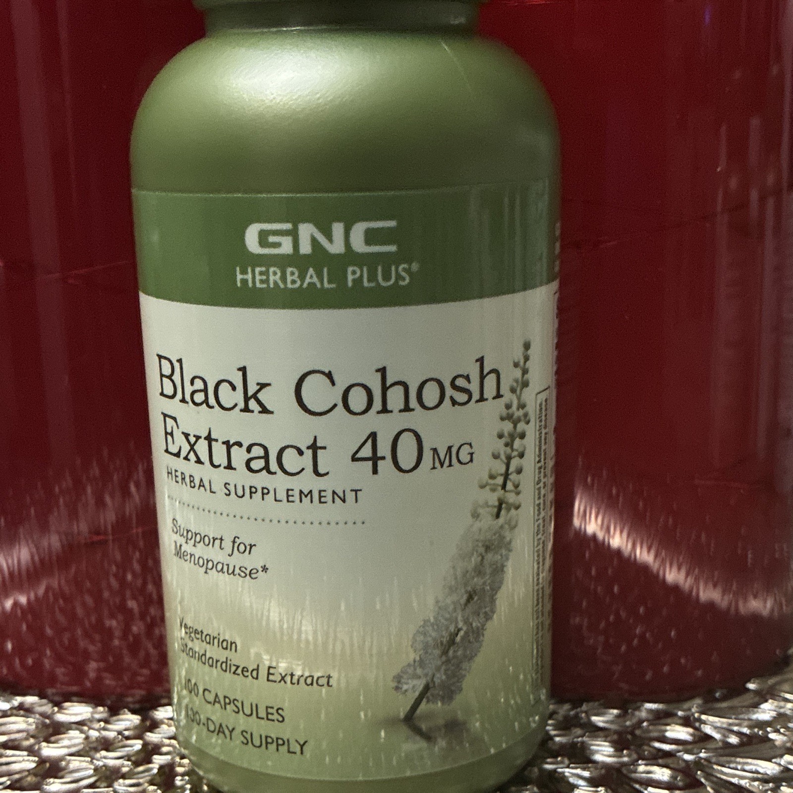 GNC Herbal Plus Black Cohosh Extract 40mg Menopause Support 100 Veg Capsules