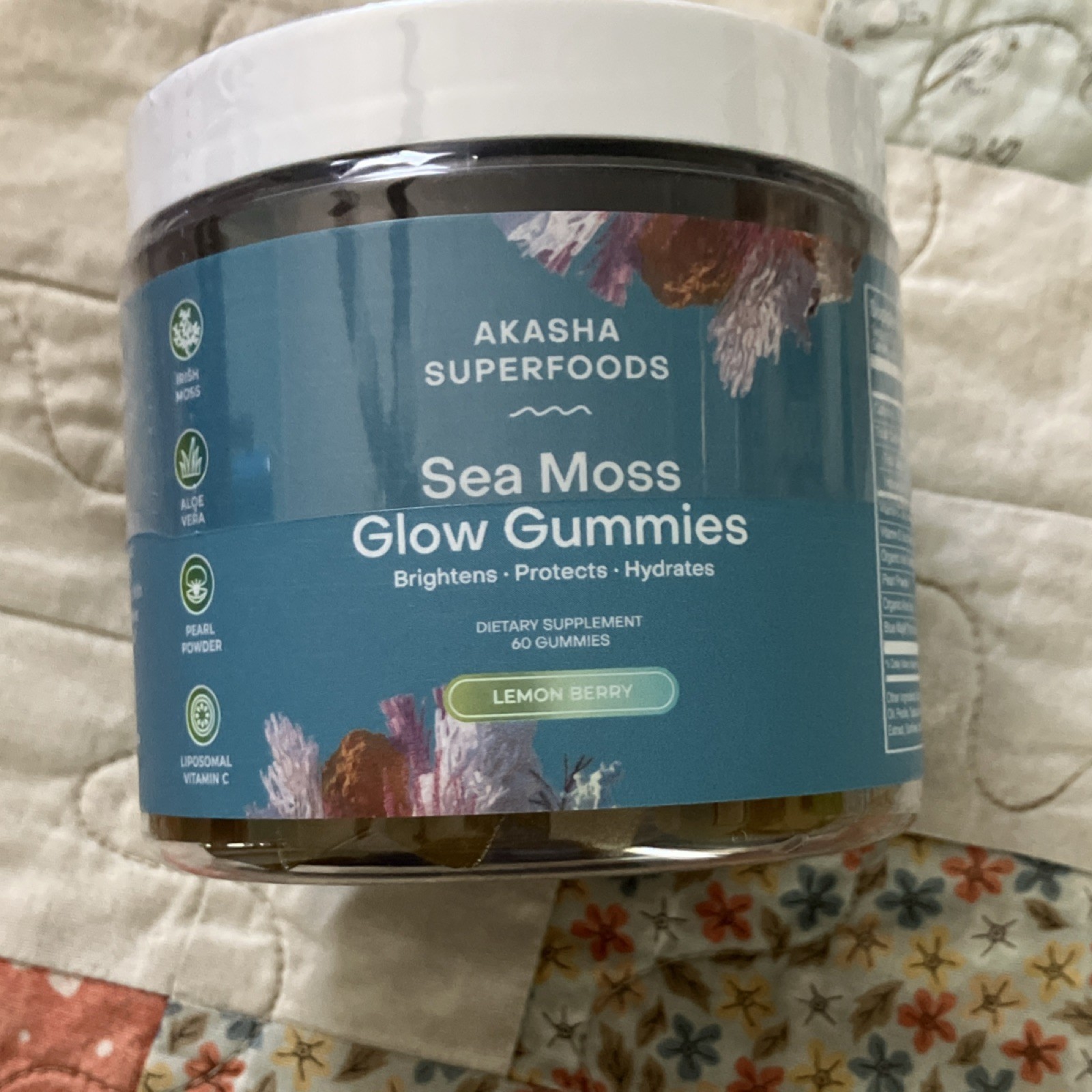Akasha Superfoods Sea Moss Glow Gummies Lemon Berry Aloe Vera Pearl 60 Gummies