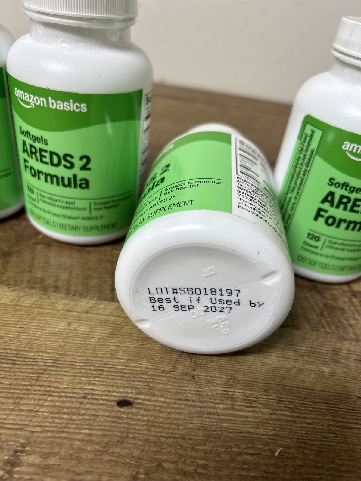 4 Amazon Basics AREDS 2 Eye Health 120 Softgels Lutein Zeaxanthin Exp 09/2027