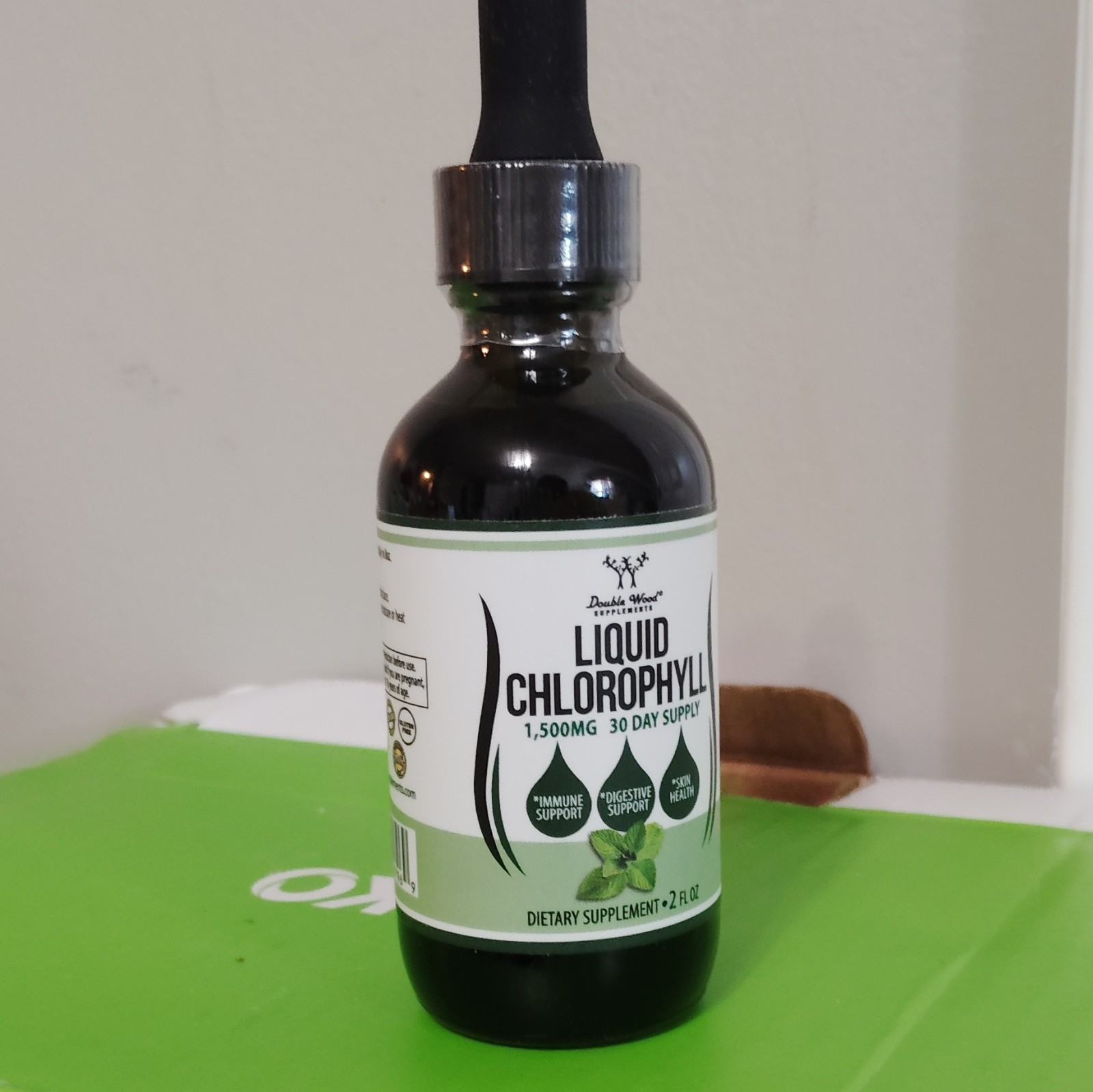 Double Wood Supplements Liquid Chlorophyll 1500mg Peppermint 2 fl oz