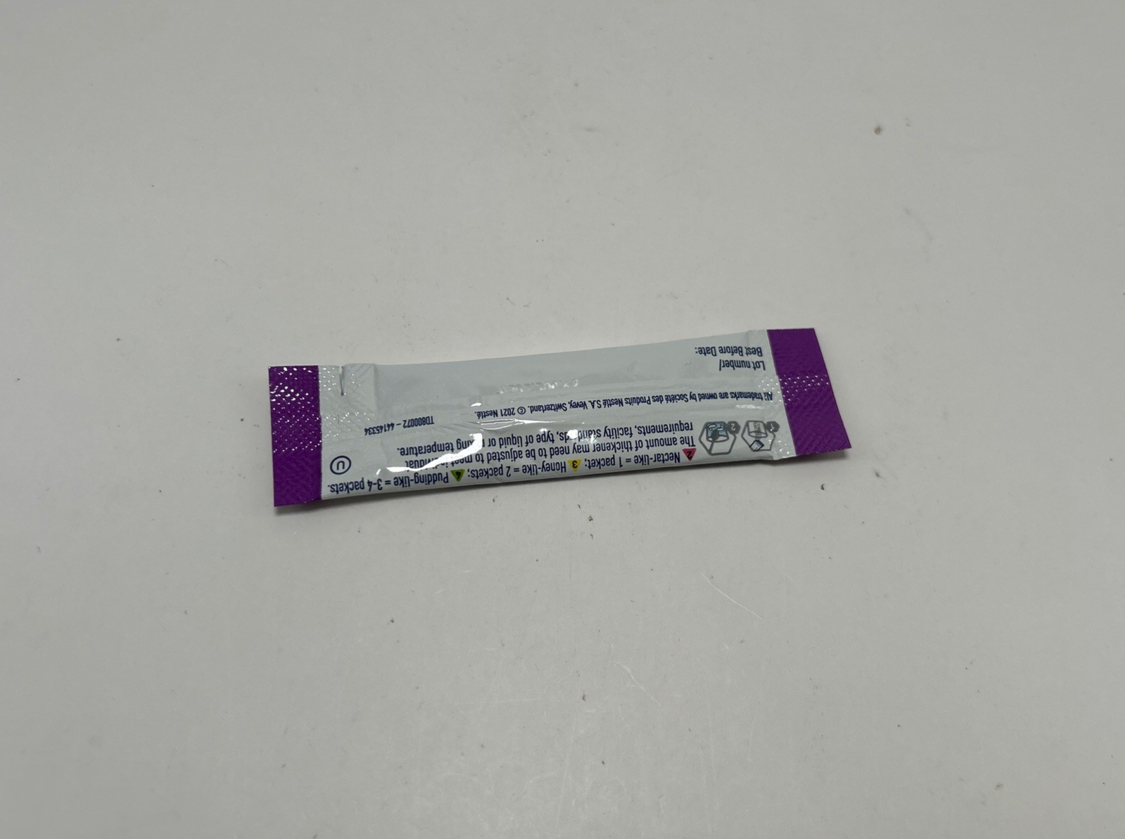 Nestle ThickenUp Clear Instant Thickening Powder, 48 Stick BB: 07/2026