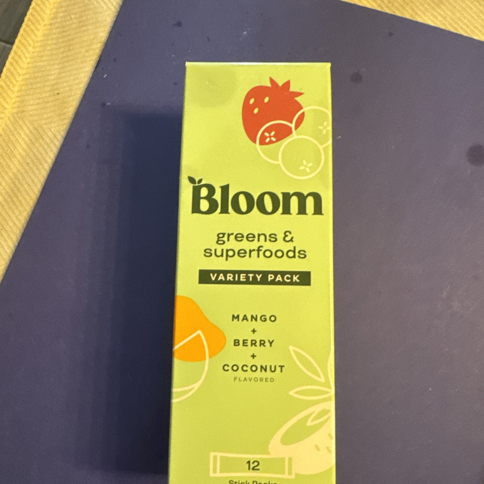 Bloom Greens & Superfoods Variety Pack Mango Berry Coconut 12 Stick Packs