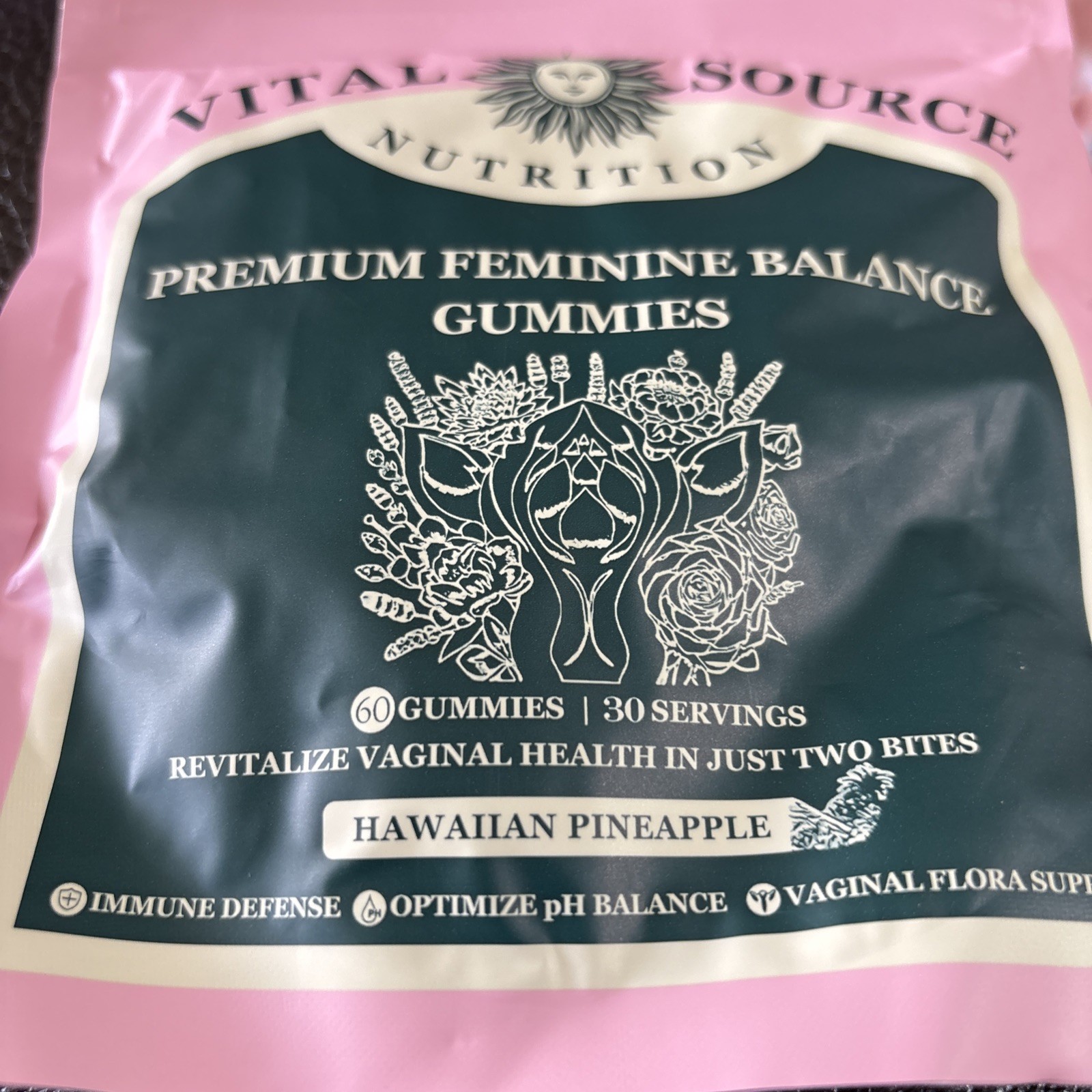 VITAL SOURCE NUTRITION Feminine Balance Gummies Hawaiian Pineapple Exp 05/27 60c