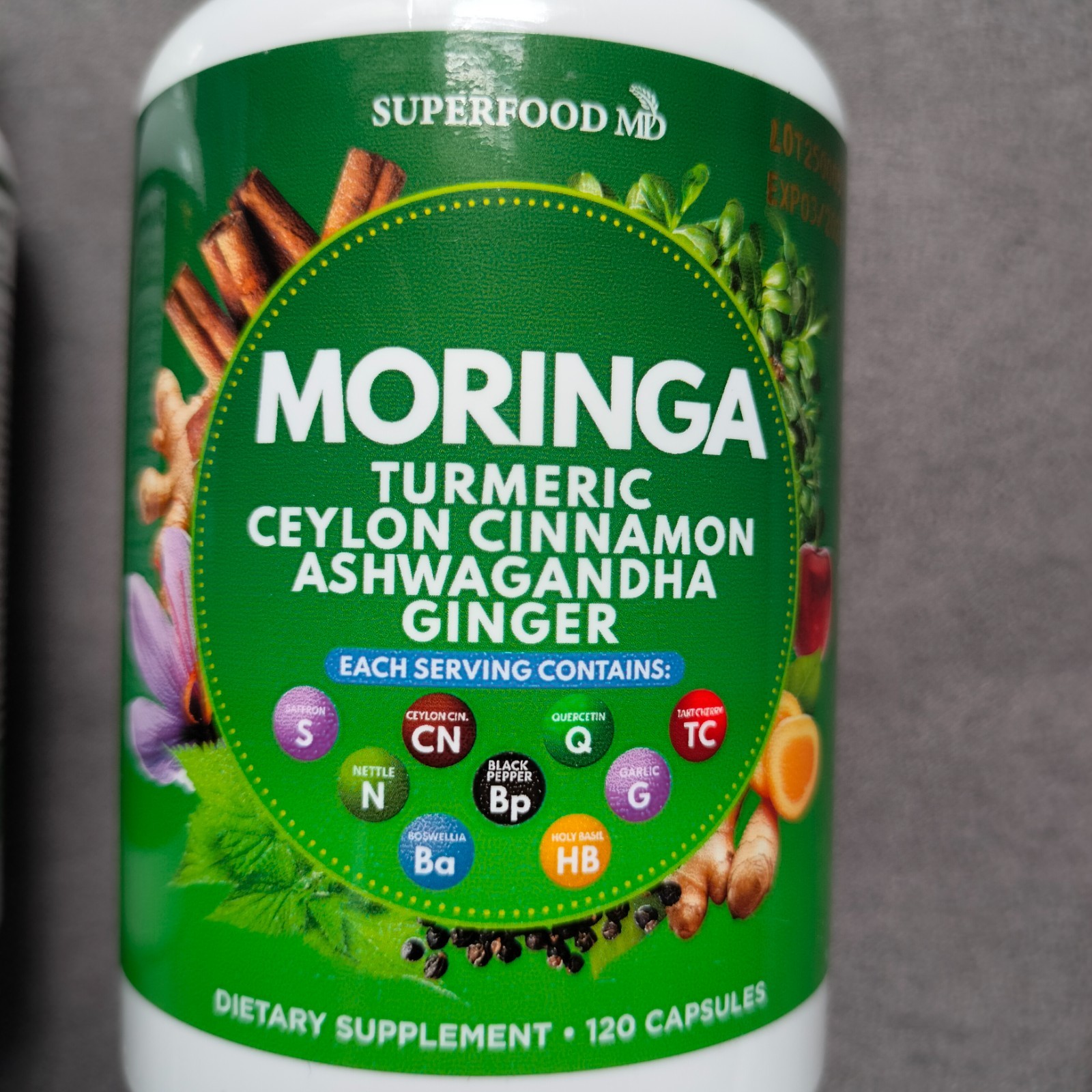 new pair of Superfood MD Moringa Supplement Turmeric Ginger 120 Caps Exp.03.2027