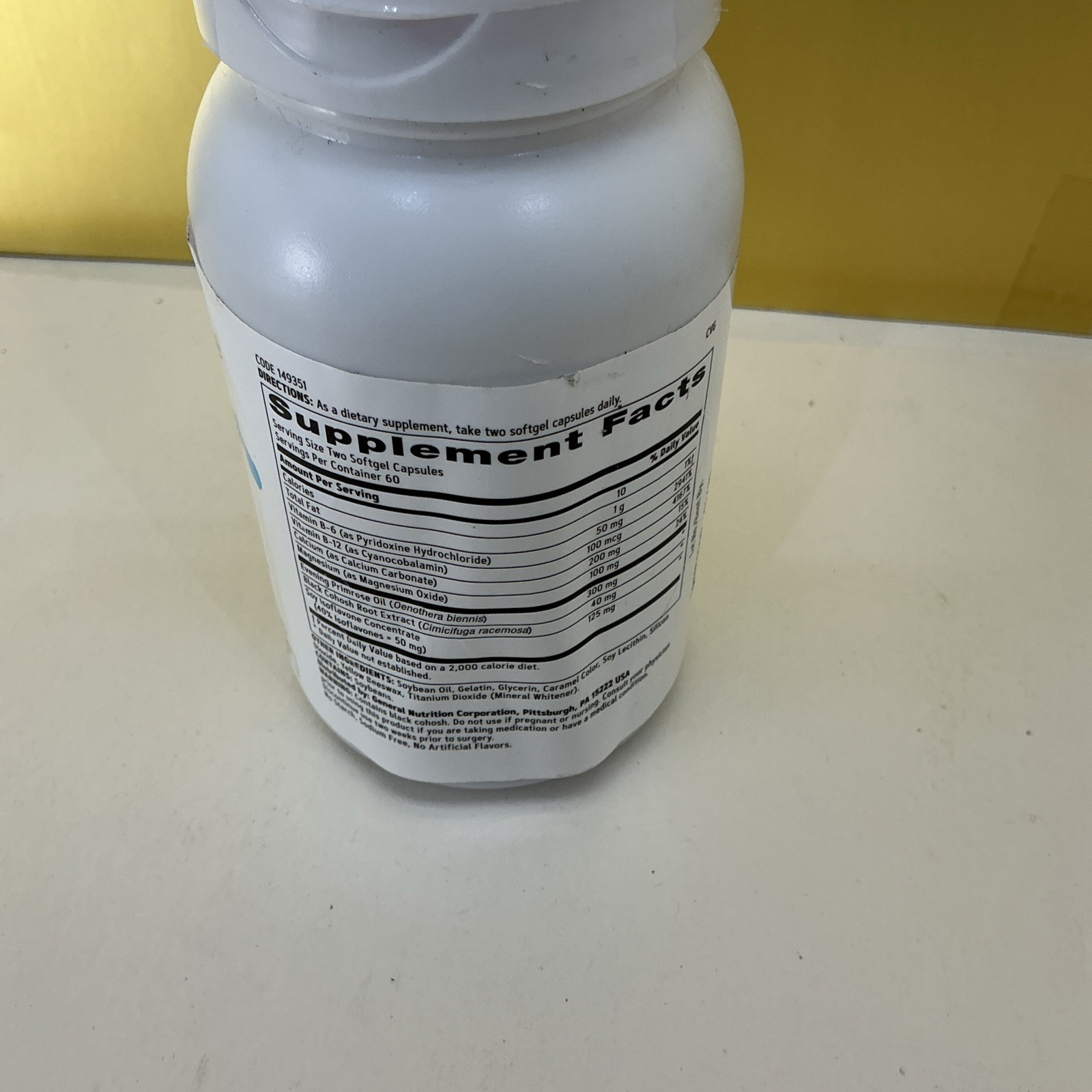 GNC Women’s Phytoestrogen Formula Menopause Support 120 Softgels Exp. 01/28