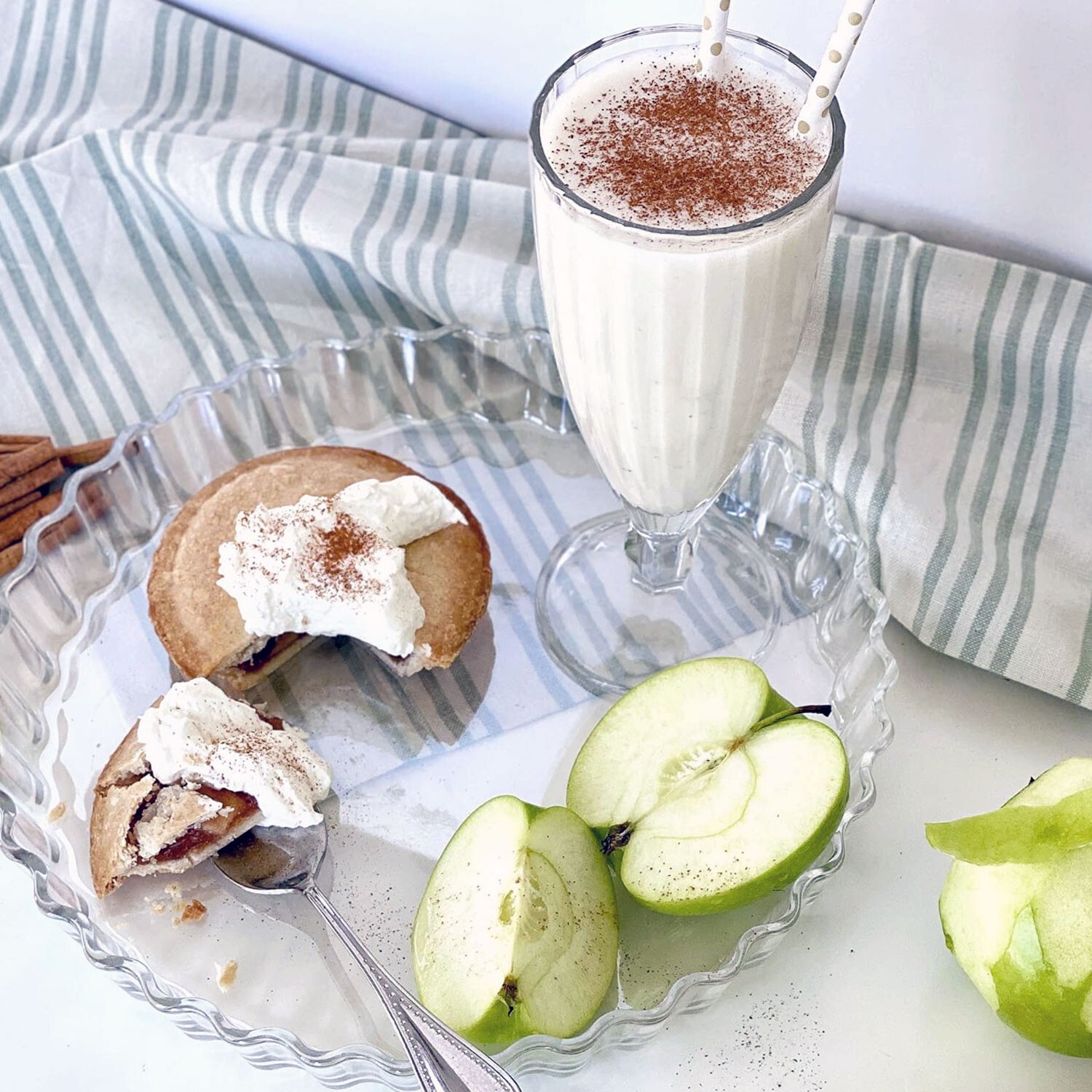 Apple Pie Keto Chow