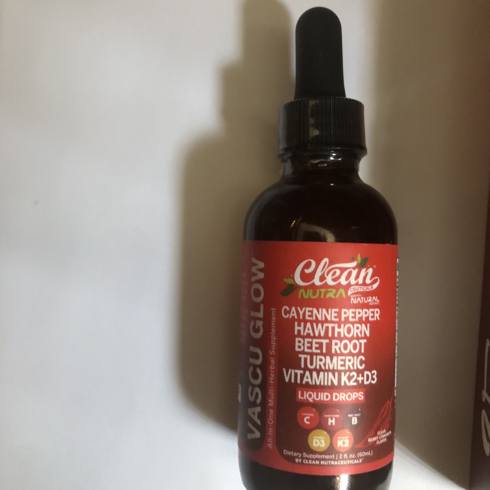 Clean Nutra Vascu Glow Circulation Drops D3 + K2 Cayenne Berry Cinnamon 2 fl oz