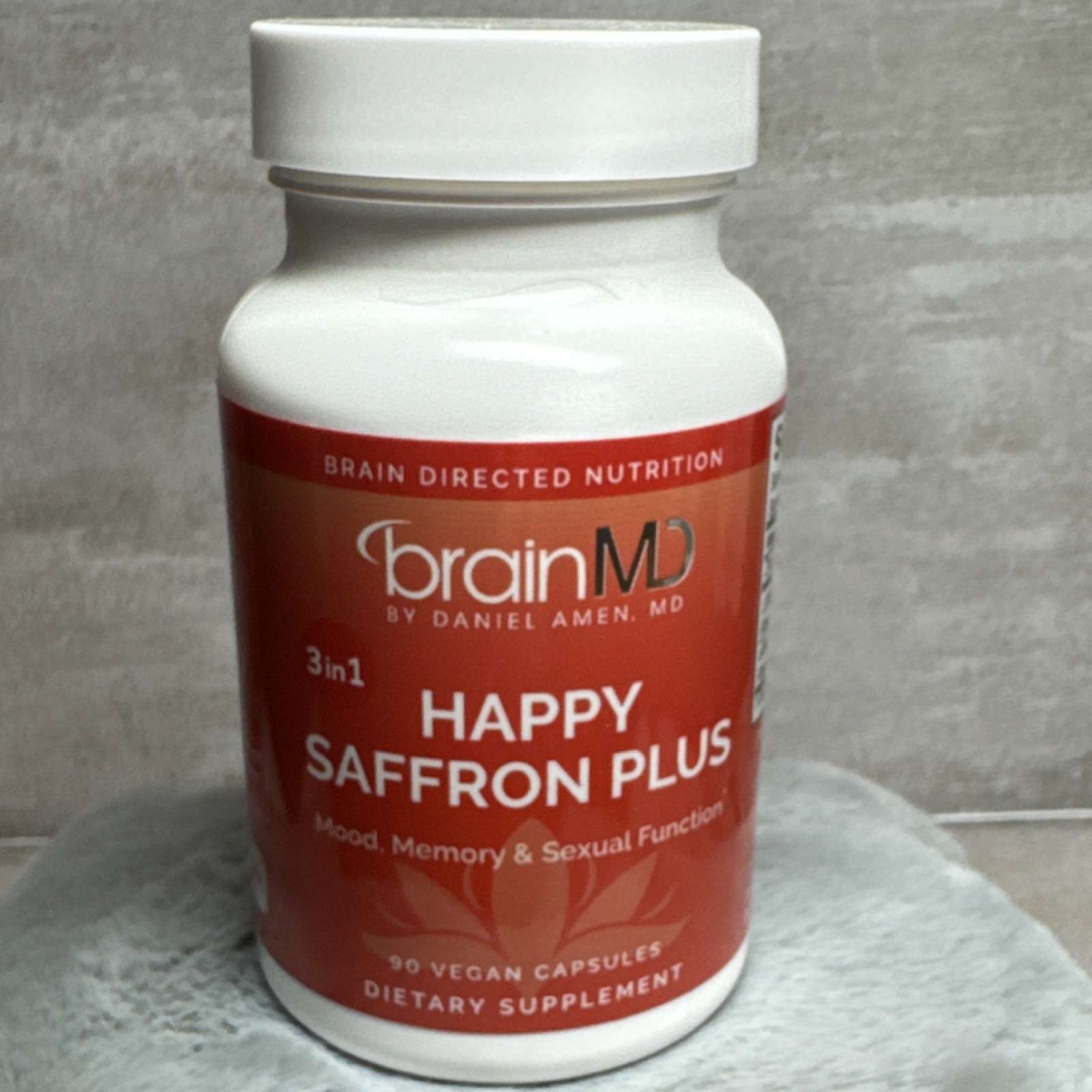 BrainMD Happy Saffron Plus Zinc Curcumin Berry 90 Capsules Exp 02/2027
