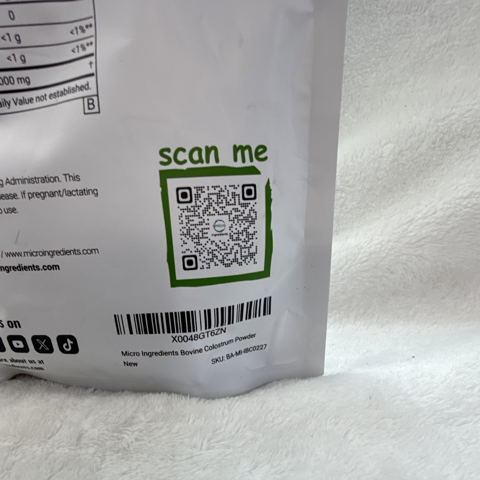 Micro Ingredients Bovine Colostrum Powder Unflavored Grass Fed 8 oz 07/2026