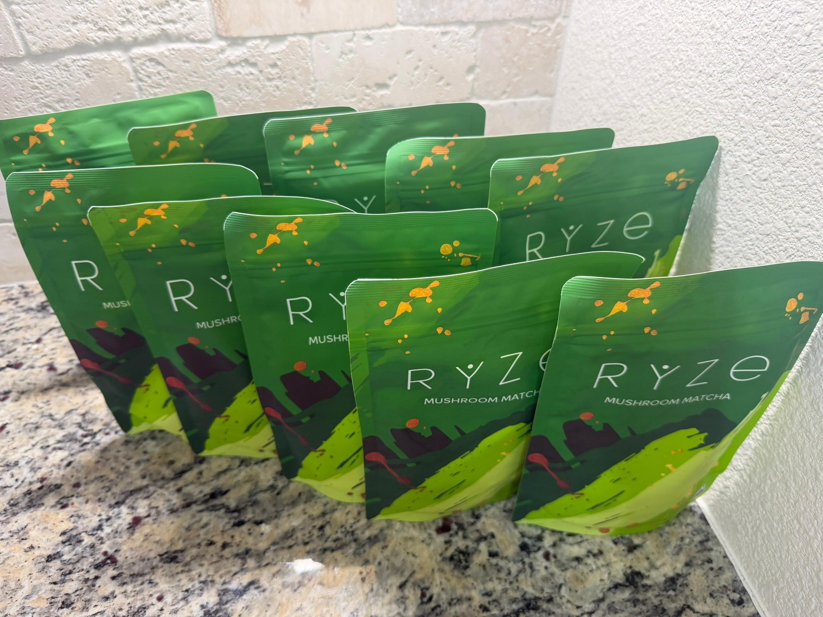 Ryze Organic Mushroom Matcha 10Pack – 30 Servings Sealed Exp 2028
