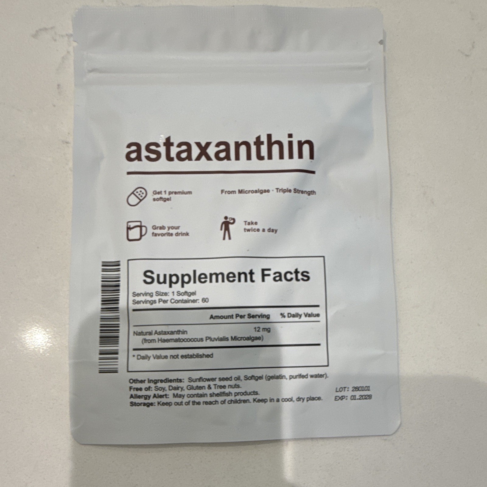 ZERIA Astaxanthin 12 mg Softgels 60 Count GMO-Free Gluten-Free