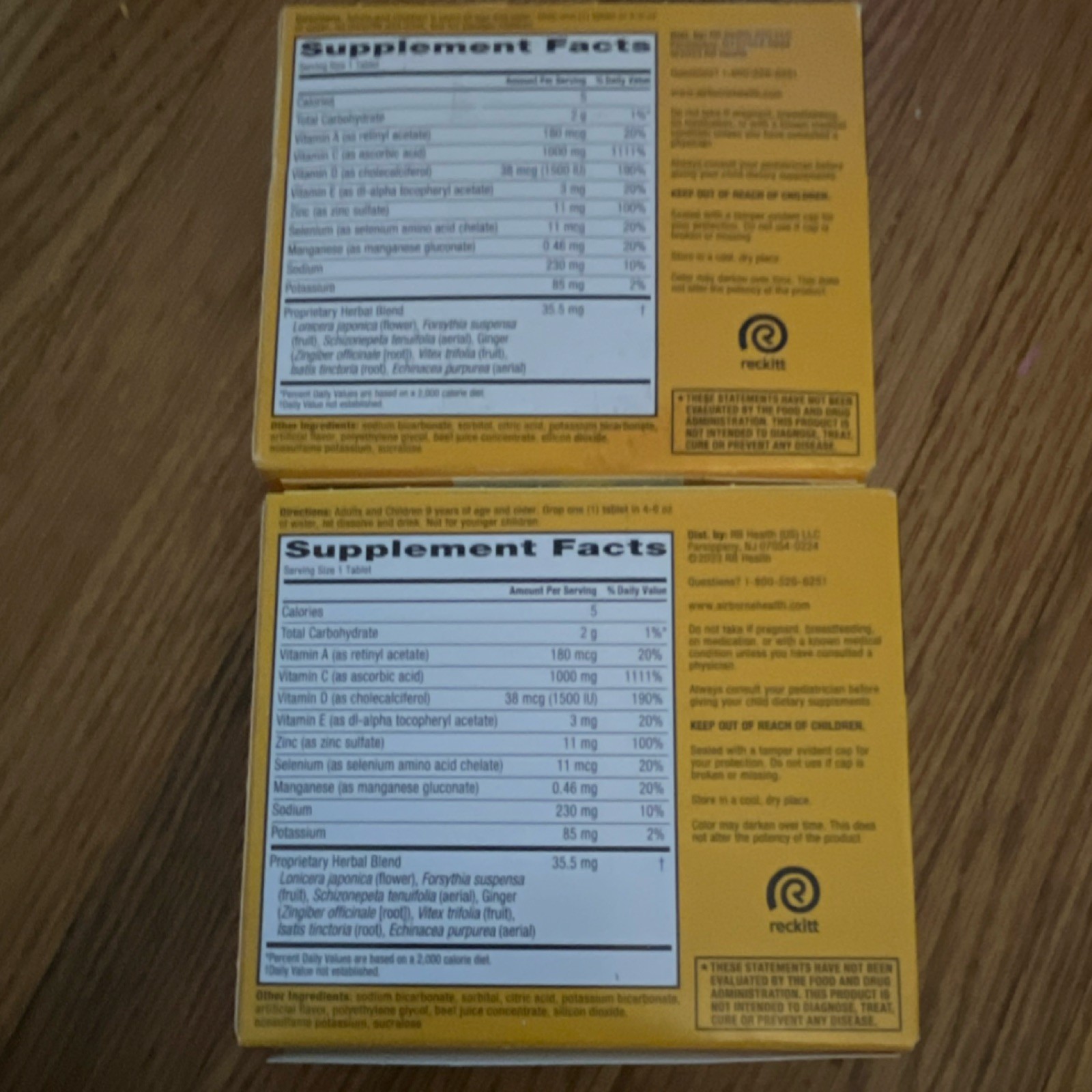 Airborne Immune Support Effervescent Tablets Very Berry 30 2 boxes exp 7/26