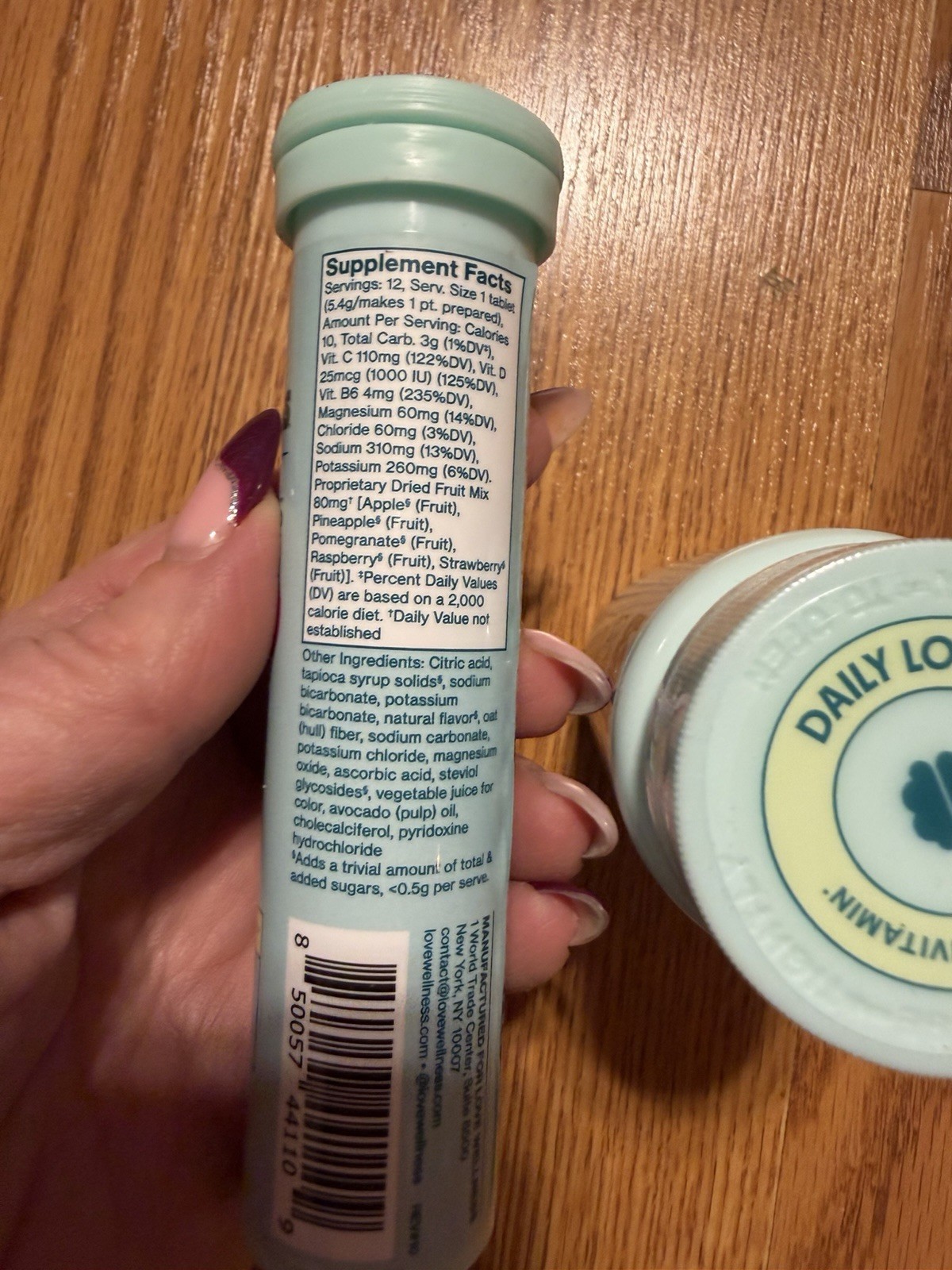 love wellness Daily Love Multivitamin Electrolytes Vitamin C D B6 Magnesium