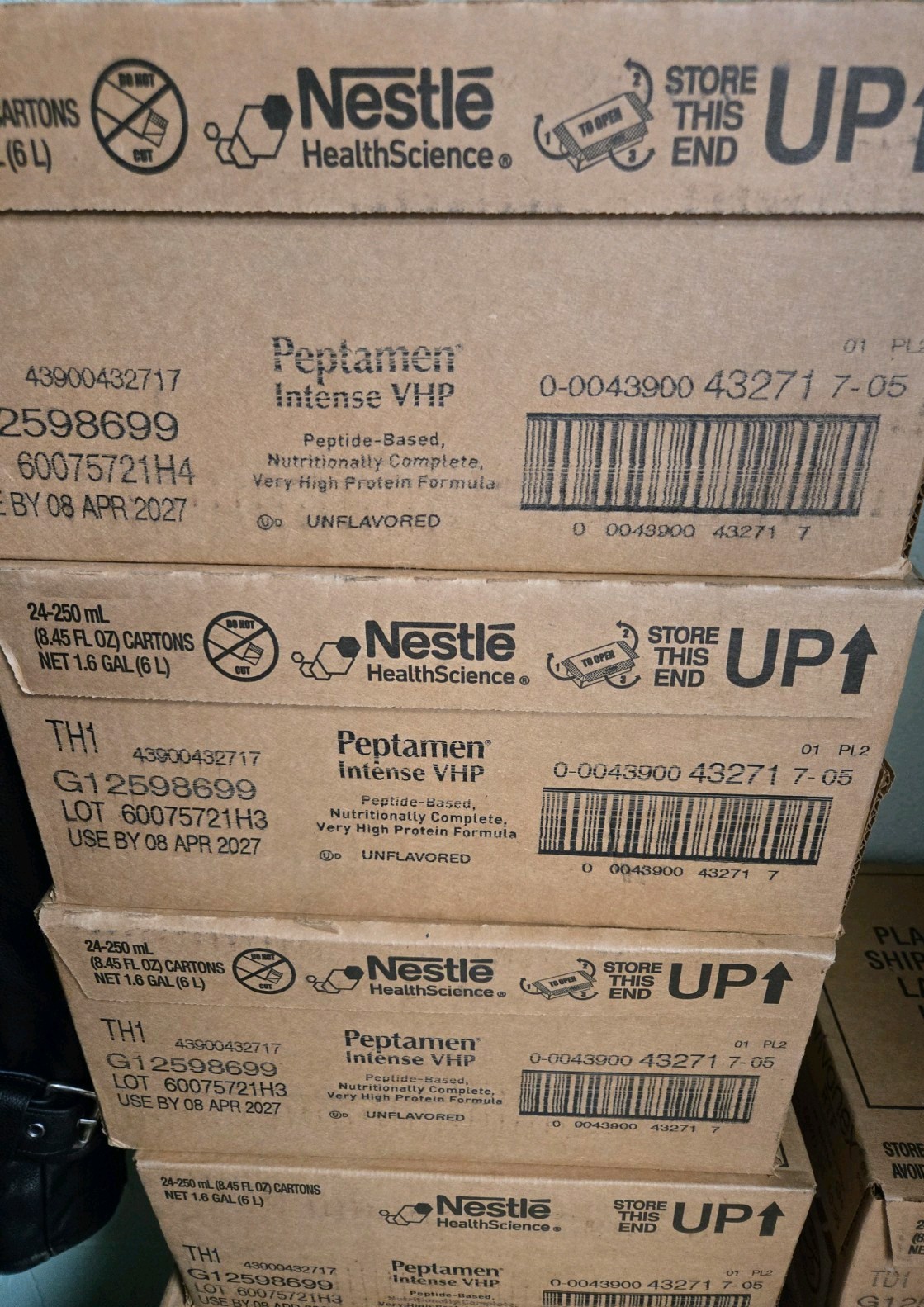 Nestlé Peptamen Intense VHP Case Of(24) 8.45 oz. bottles Unflavored