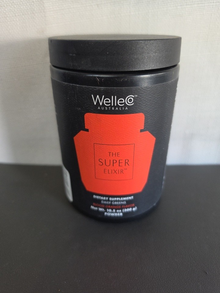 WelleCo The Super Elixir Daily Greens Dietary Supplement Blood Orange 300g 3/27