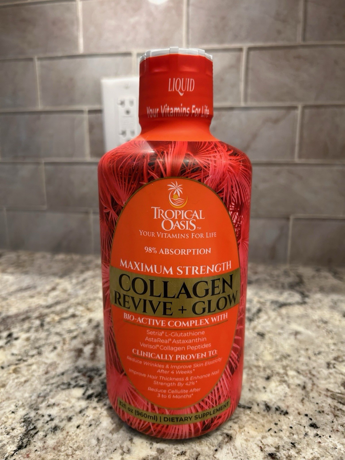 Tropical Oasis Collagen Revive + Glow Liquid Strawberry Mango 32 fl oz Non-GMO