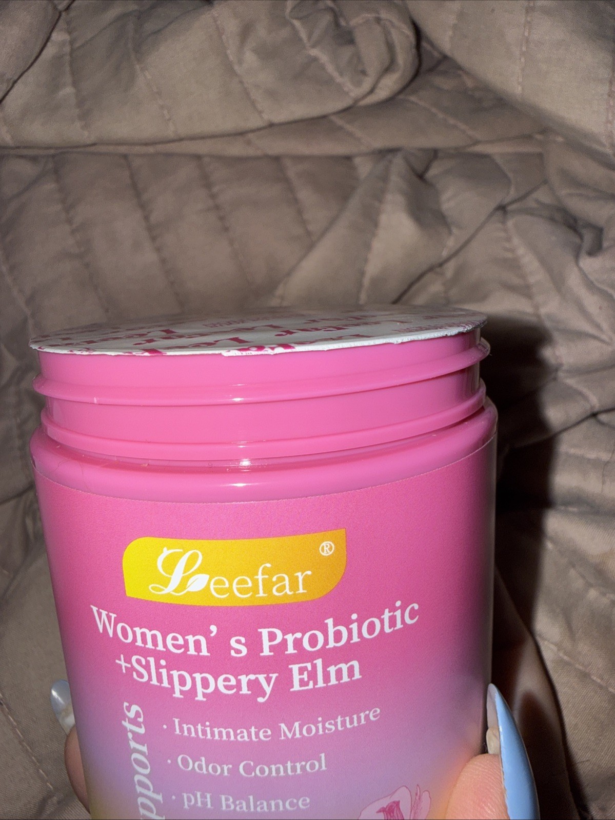 Leefar Women’s Probiotic Slippery Elm Pineapple Gummies 60 Count