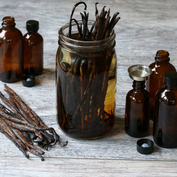 Vanilla Extract – Pure Natural Hand Crafted Chemical Free (2oz 8oz)