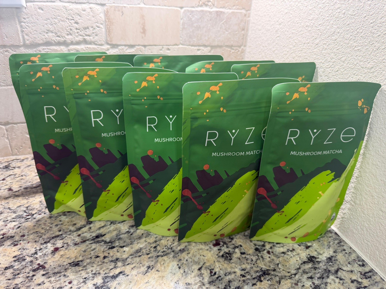 Ryze Organic Mushroom Matcha 10Pack – 30 Servings Sealed Exp 2028
