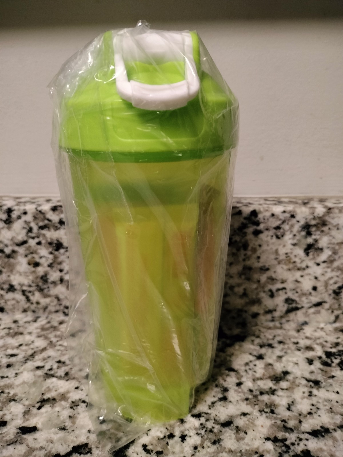 Creatine Sample Pack + Shaker Bottle . Six Assorted Creatine Flavors