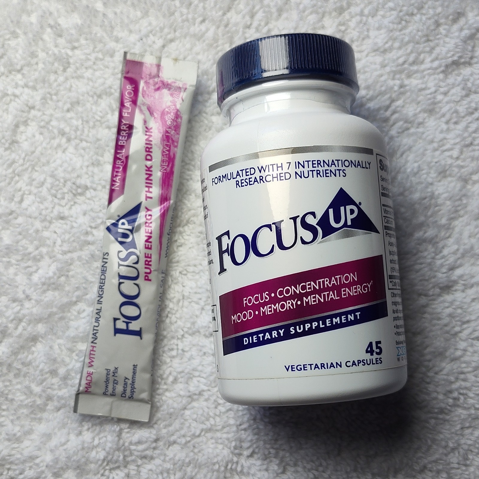 Focus Up 45 Vegetarian Capsules Natural Berry Flavor Focus Memory Mood Support