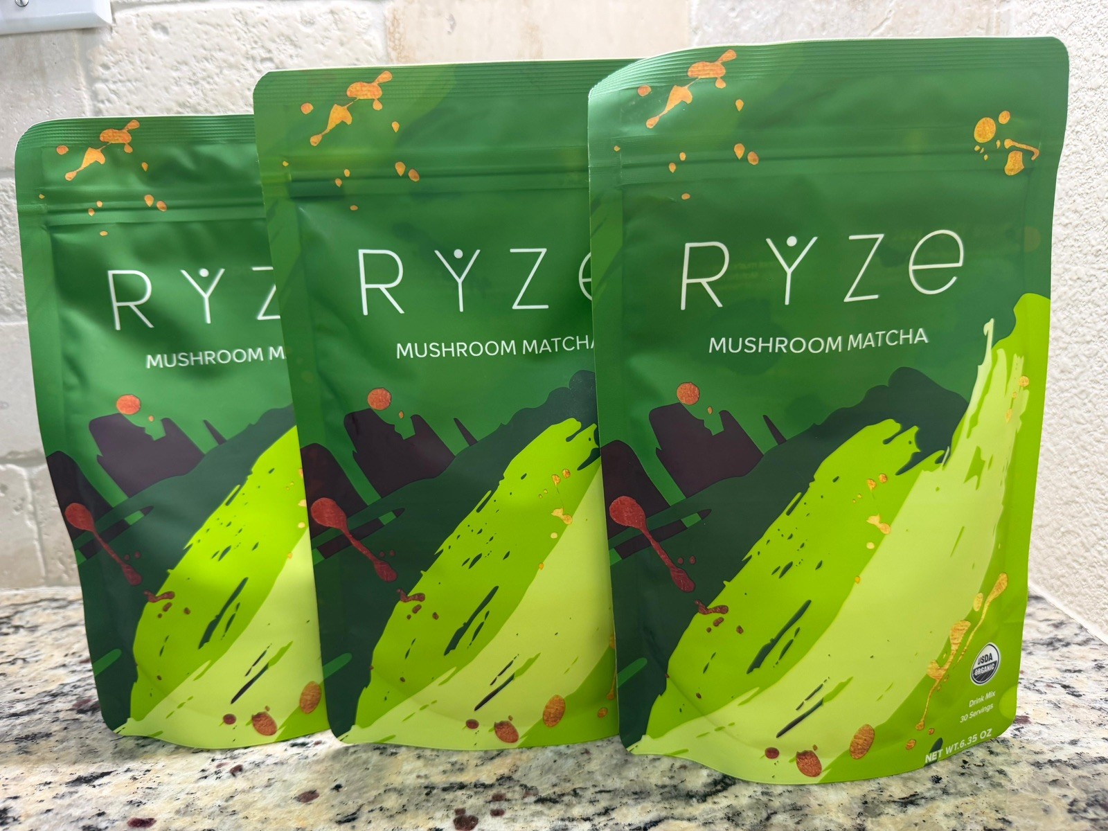 Ryze Organic Mushroom Matcha 3Pack – 30 Servings Sealed Exp 2028
