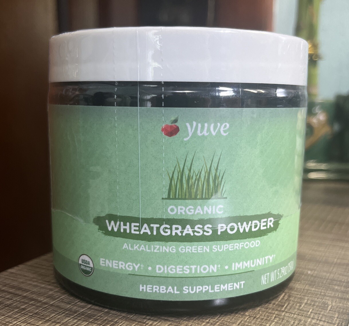 Yuve Organic Wheatgrass Powder, Wheatgrass Juice Powder, Superfood Rich 12/24