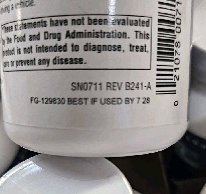 2- bottles of Source Naturals Melatonin 1.mg, Peppermint, 300 lozenges each =600