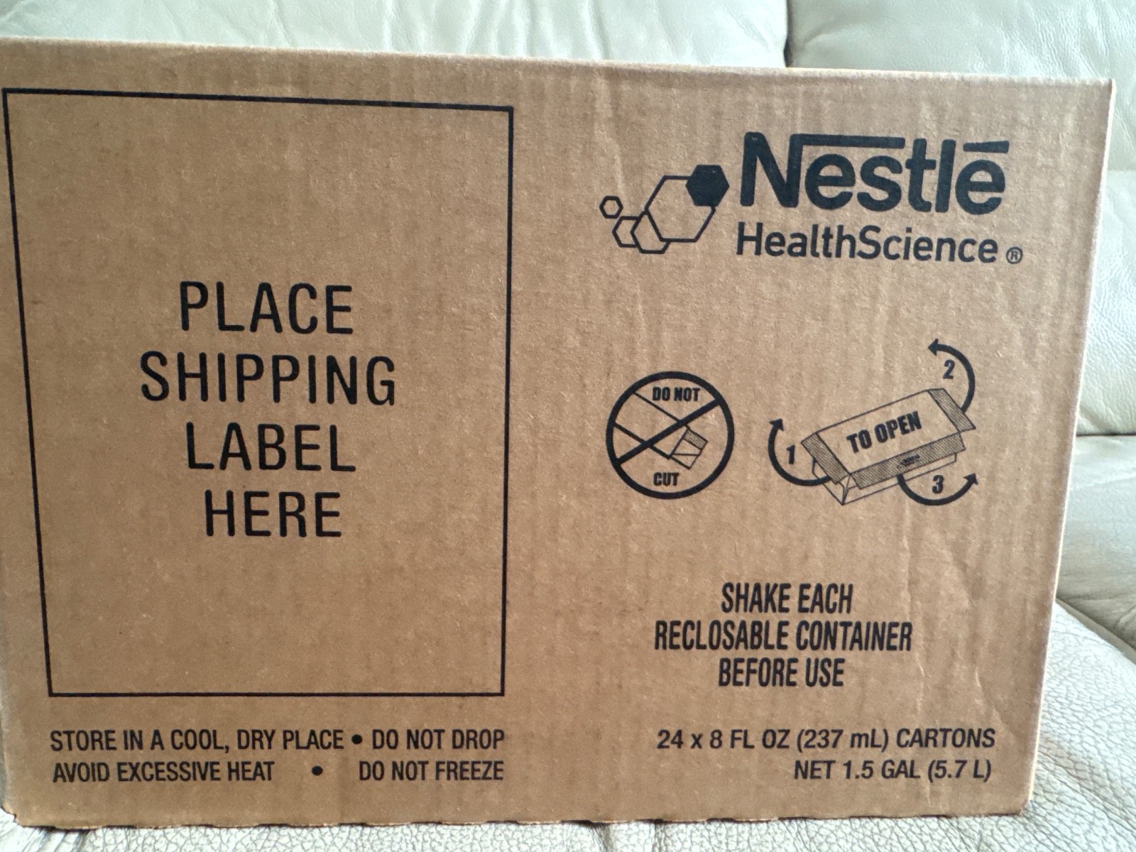 Case of 24 8oz cartons. Nestle Novasources Renal Nutritionally Strawberry flavo