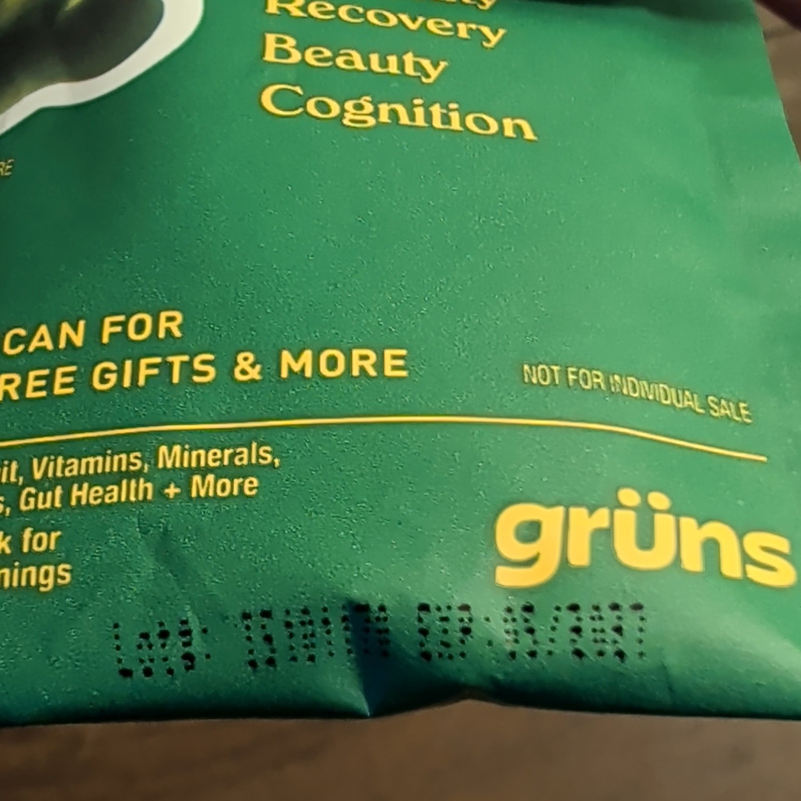 grüns Superfoods Greens Gummies Sugar-Free Vegan Gluten-Free 12 Daily Packs