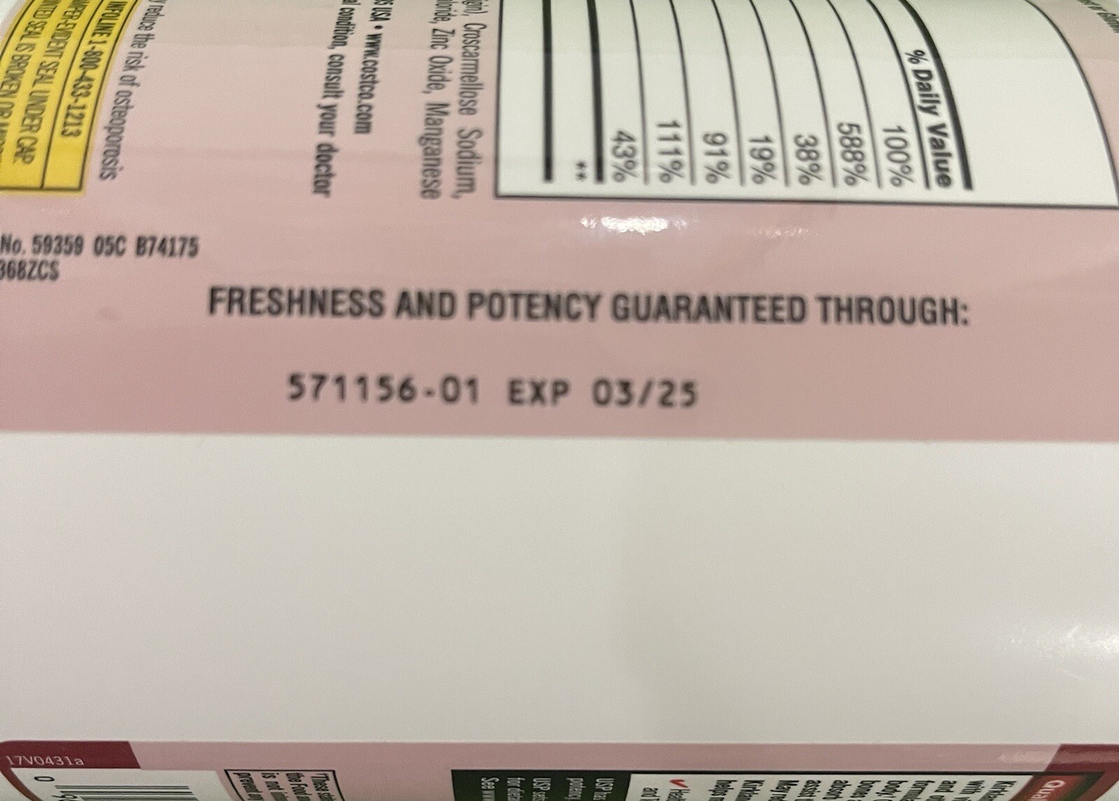 Kirkland Signature Expect More Calcium Citrate Magnesium and Zinc. 500 Tablets.
