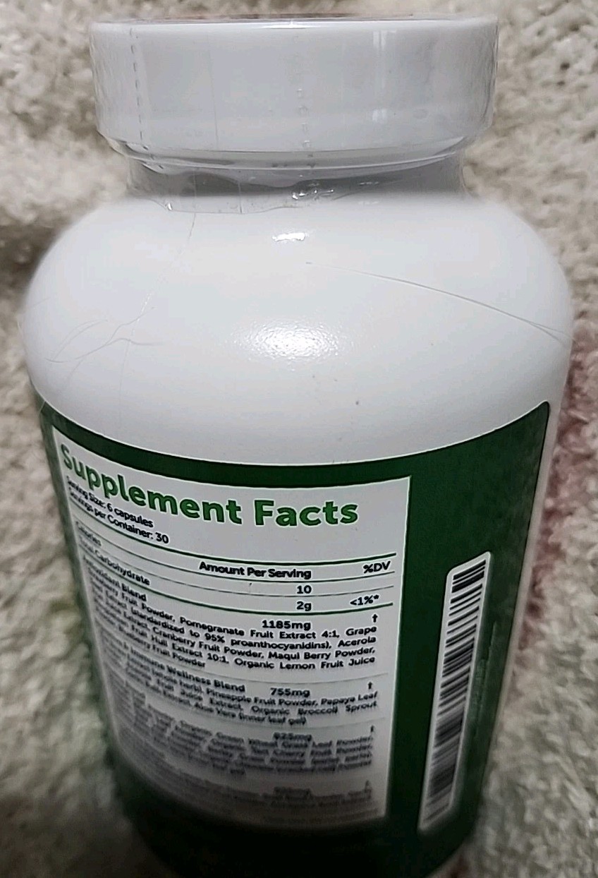 Lunakai USA Made Superfood Fruits & Veggies + Antioxidant Blend 180 Capsules