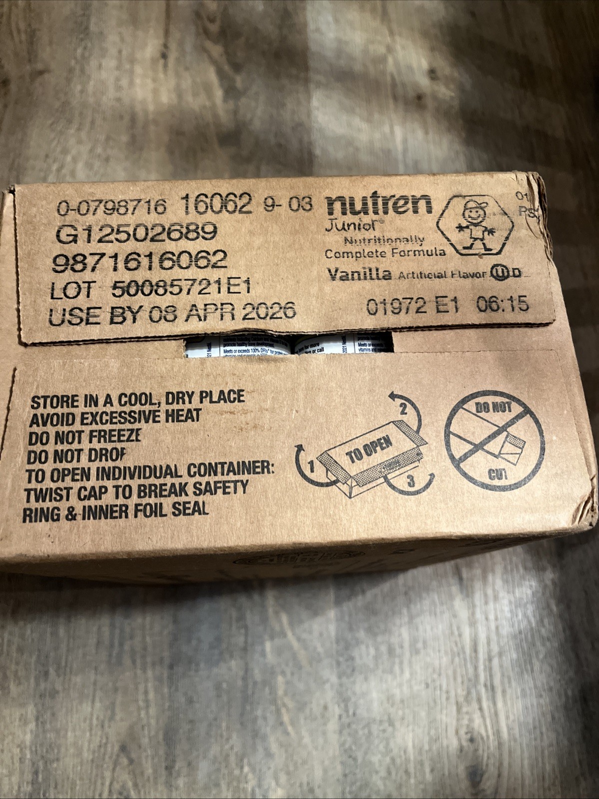 24-Ct Nestle Nutren Junior Tube Feeding Vanilla 250ml Each BB 04/2026