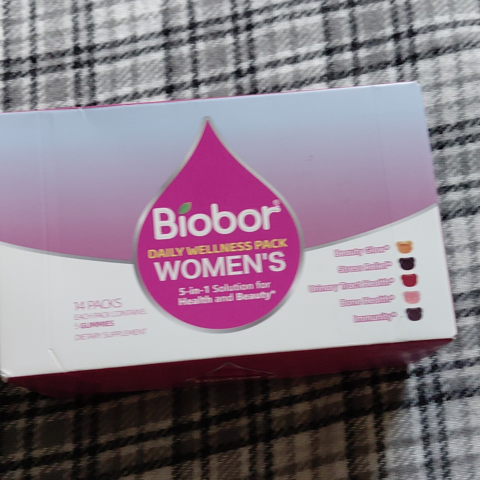 Biobor Daily Wellness Pack Women’s 5-in-1 Beauty & Immune Support Gummies 14