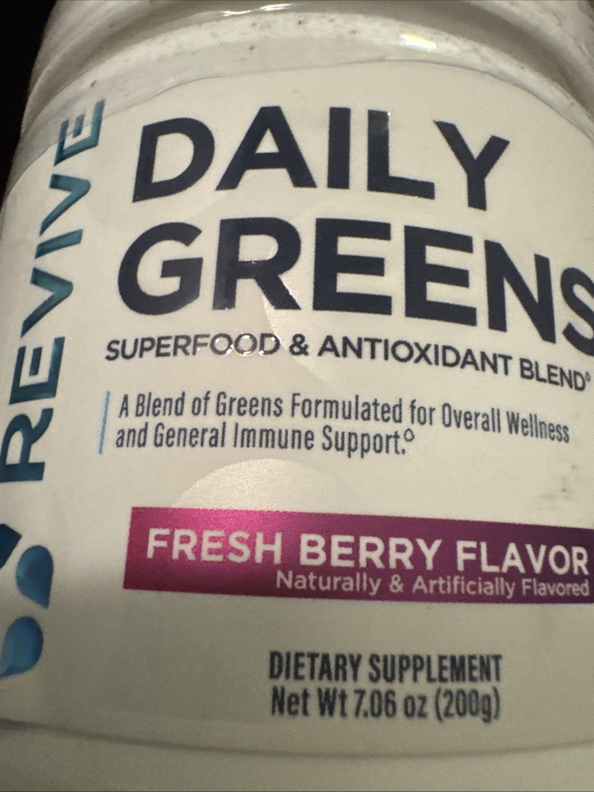 Revive – Daily Greens – Superfood – Antioxidant – Fresh Berry Flavor