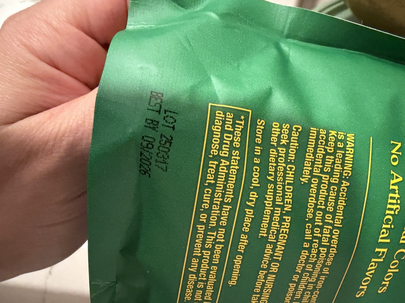 grüns Superfoods Greens Gummies 224 Vegan Gluten Free Nut Free Vitamins A-E Iron