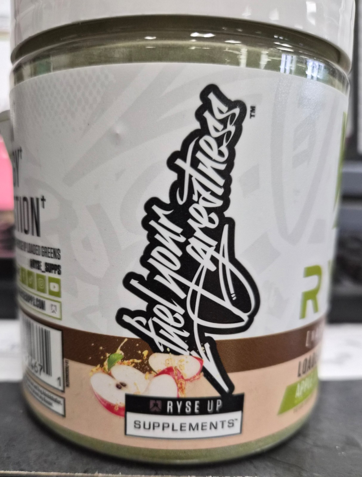 NEW RYSE Loaded Greens Flavor Apple Juice 19.4 OZ (08/2026)