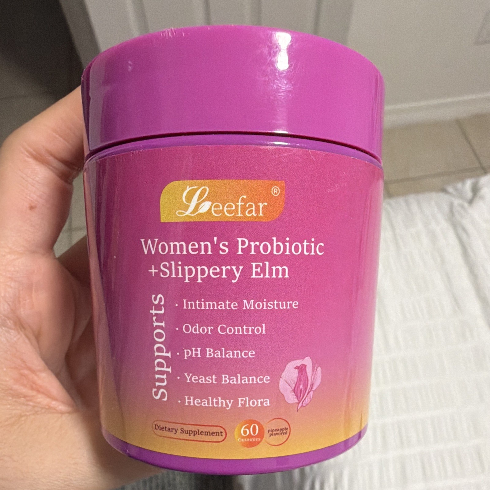 Leefar Women’s Probiotic + Slippery Elm Gummies Vegan Pineapple 60 Exp 07/2028