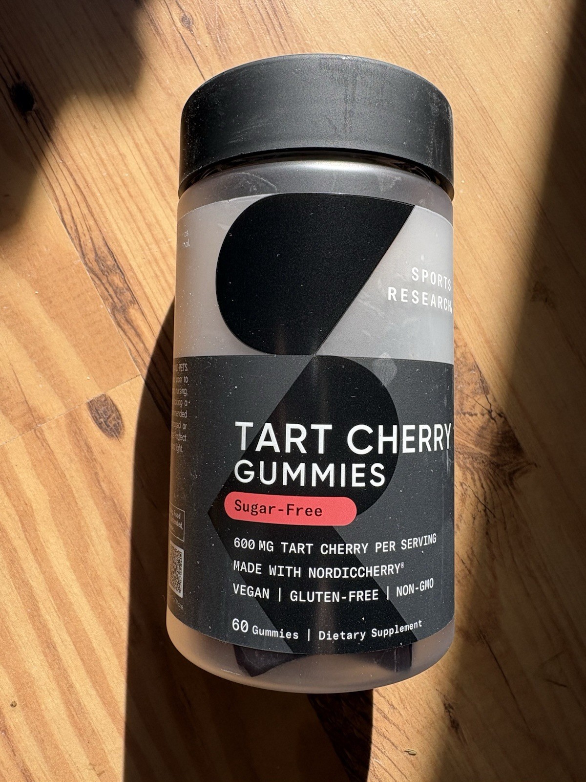 Sports Research Tart Cherry Gummies Sugar-Free Vegan Gluten-Free Non-GMO 60ct