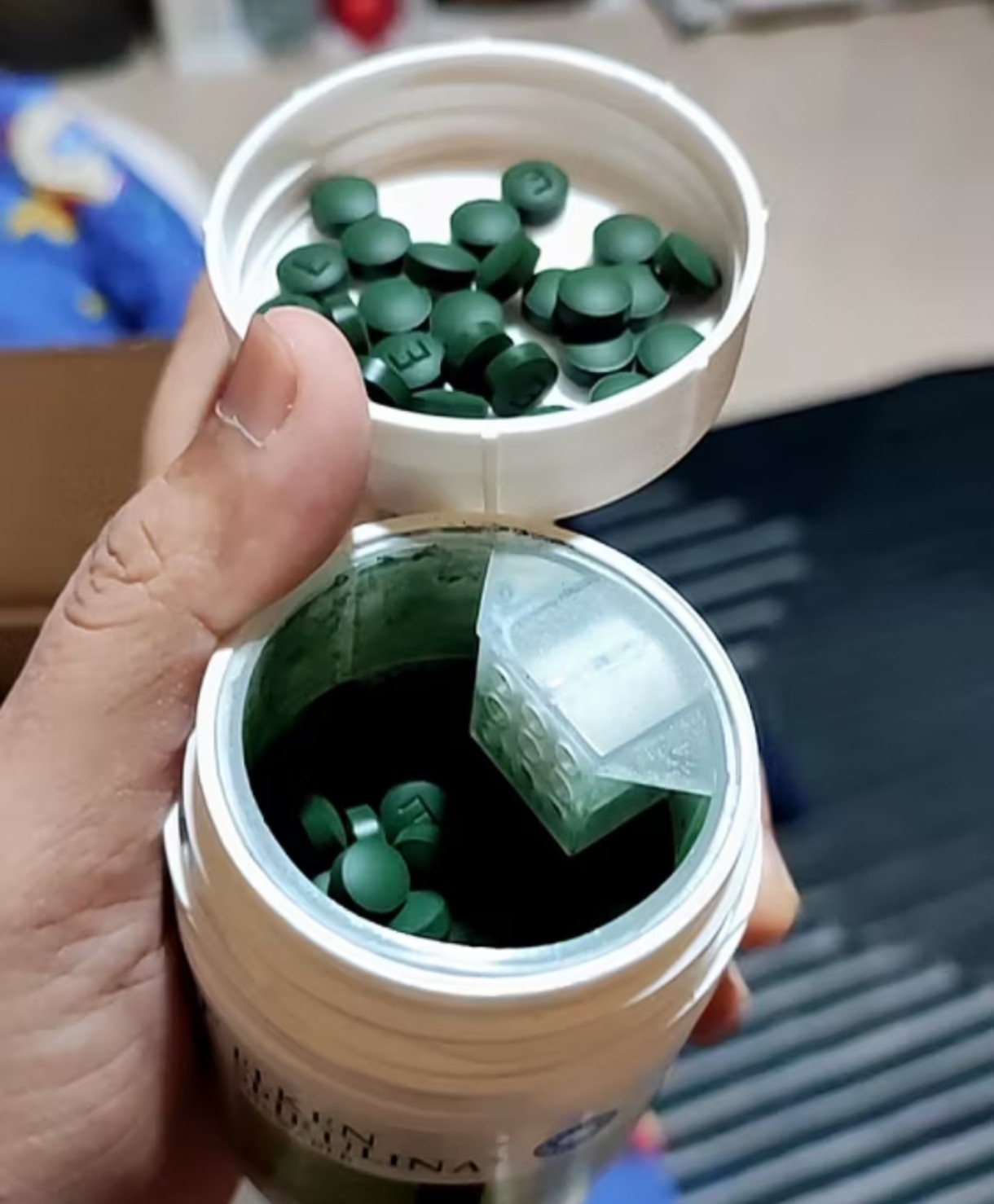 💯 ELKEN :Chewable ORGANIC SPIRULINA – (3000T/pack) NATURAL energy booster